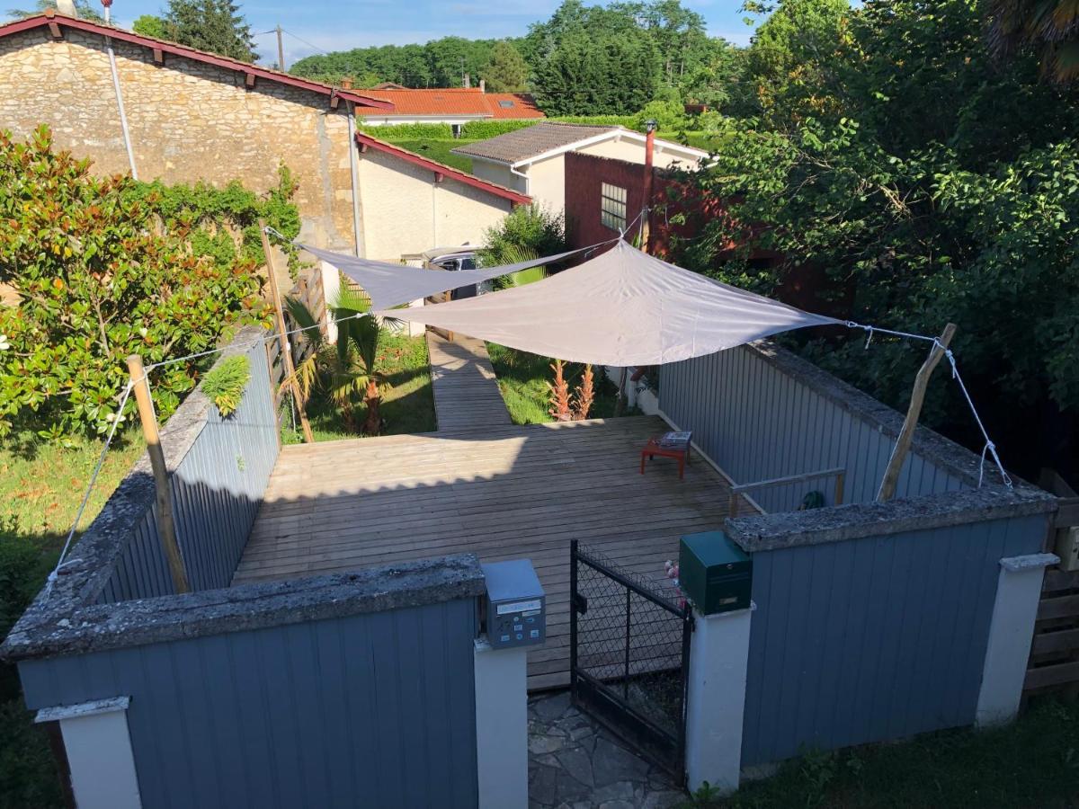 Cilaos - Maisonnette Au Coeur Du Medoc Saint-Laurent-de-Medoc ภายนอก รูปภาพ